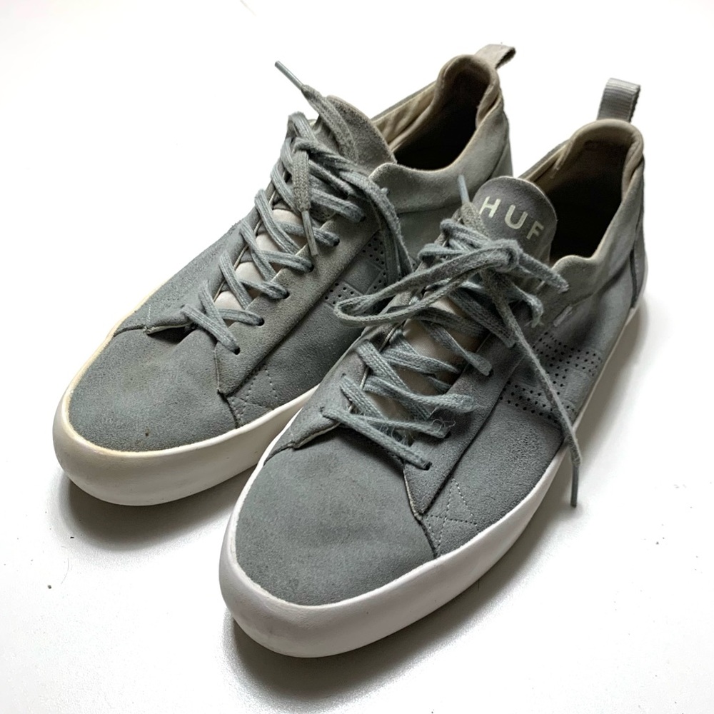 Huf Clive Skateboard Shoe Mens Size 10 Skate Gray suede